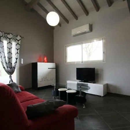 Feriehus House Garalda 2 *